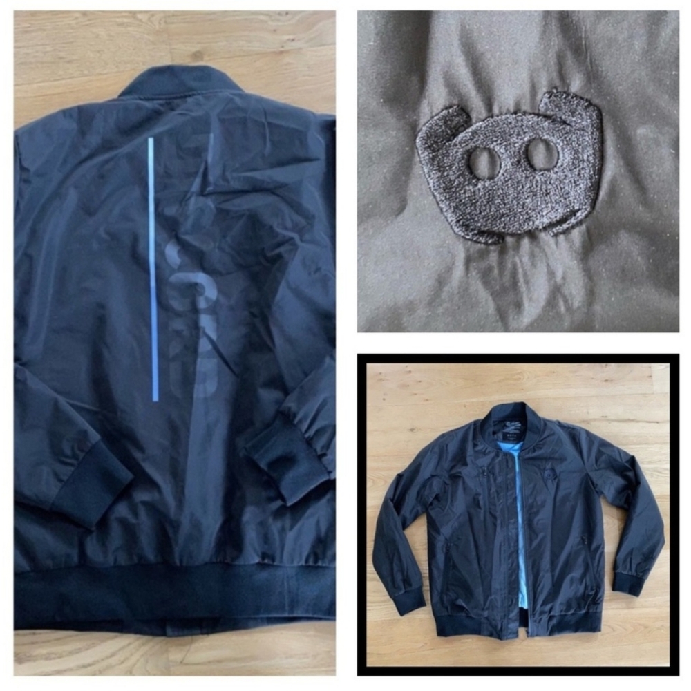 Meta Threads Discord Jacket in Black & Blue